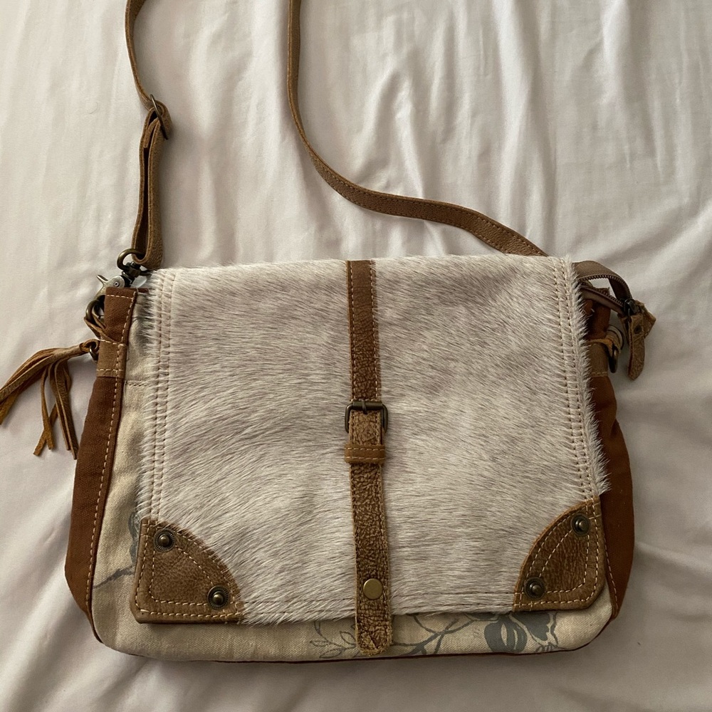 Small Messenger Cowhide Purse